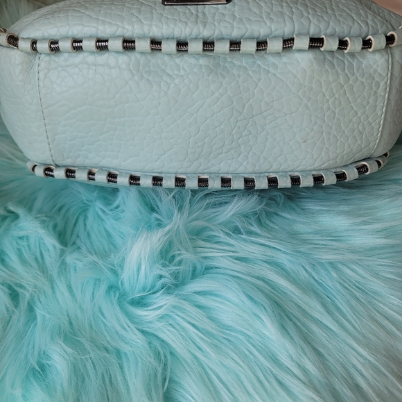 Jessica Simpson purse - Picture 6 of 12